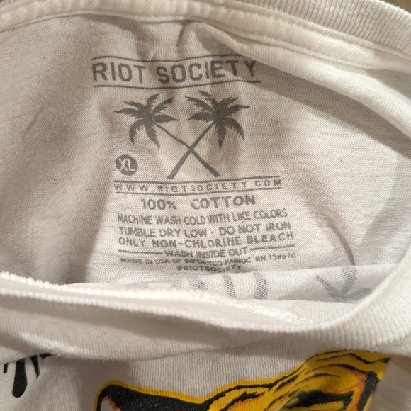 RIOT SOCIETY Tiger Rose Tee - Picture 7 of 7